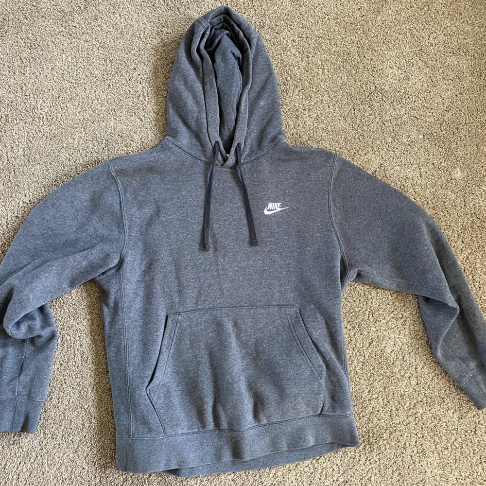 Men’s size small Nike Hoodie